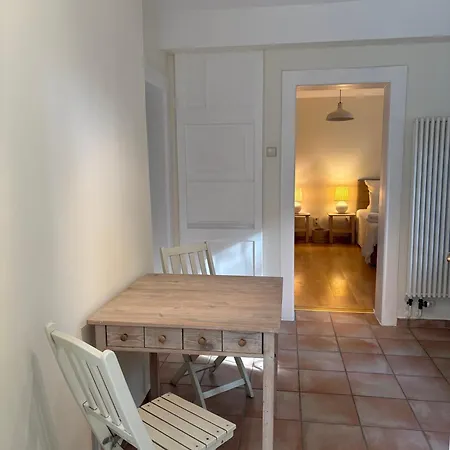 Apartment Retreat *